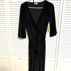 Black Velveteen Pants suit -  Crescent Drive - Size:M